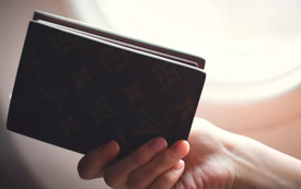 喜訊 | 恭喜J女士獲瓦努阿圖護(hù)照和公民證書(shū)！