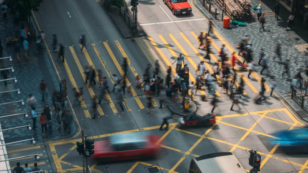 香港「優(yōu)才」備受熱捧，申請(qǐng)量暴增！